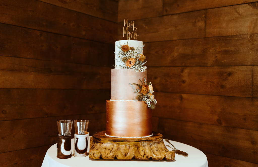 10 Unique Wedding Cake Designs